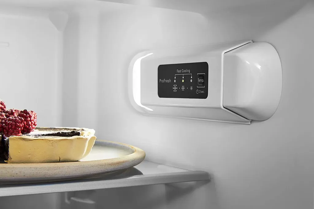 Bauknecht KGIS 16F2 P StopFrost Einbau-Kühl-/Gefrierkombination (Nische 158) / Gesamtnutzinhalt: 232 Liter/ ProFresh/ Hygiene+ Filter / StopFrost / Abtauautomatik Im Kühlteil, Weiss – Bild 7