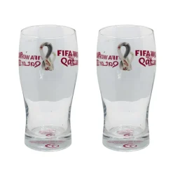 Ein Paar Biergläser Für Die FIFA-Weltmeisterschaft Qatar 2022