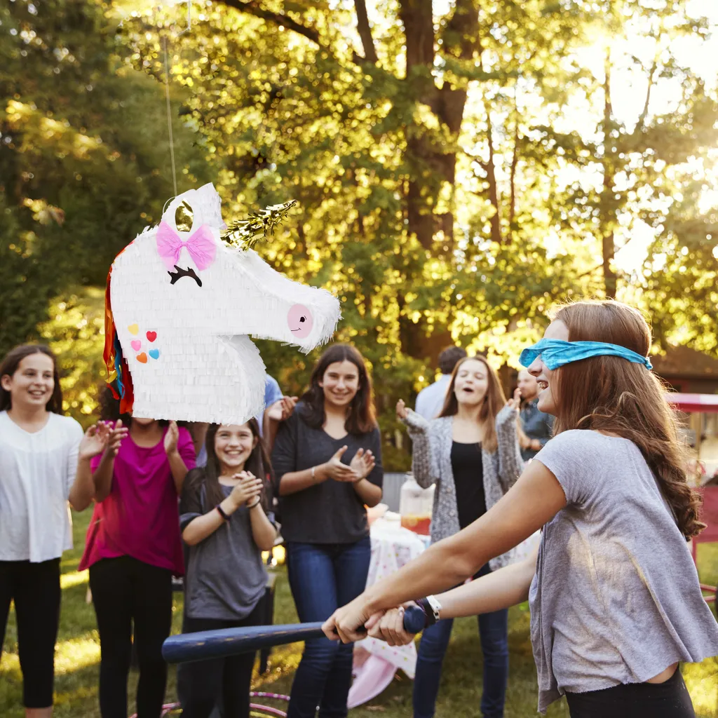 Relaxdays Pinata Einhorn – Bild 2