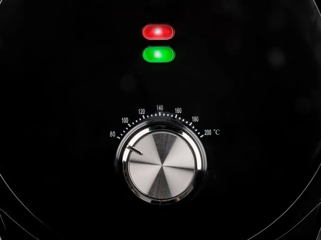 Cuisinier Deluxe Heißluftfritteuse Analog - 5 Liter - 230V - Airfryer - Heißluftofen - Temperatureinstellung Von 80°C Bis 200°C - 7/8 Personen - Schwarz – Bild 3