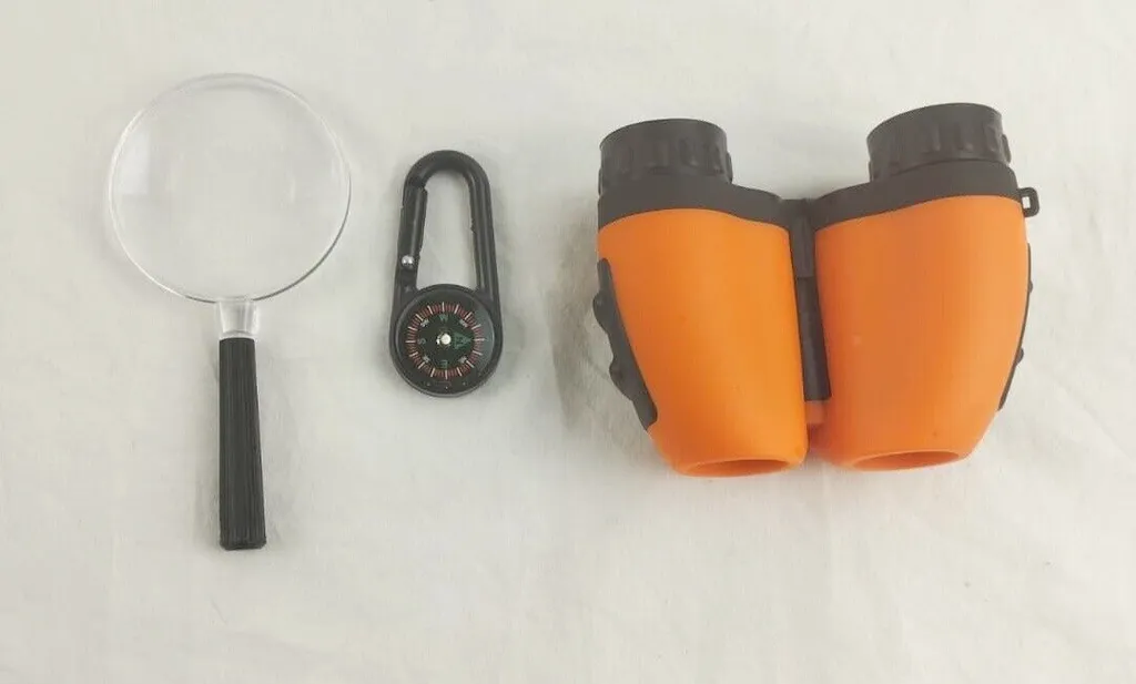Majestics Fernglas Für Kinder Kinderfernglas Mit Lupe Kompass Und Tasche 8-fachem Zoom – Bild 3
