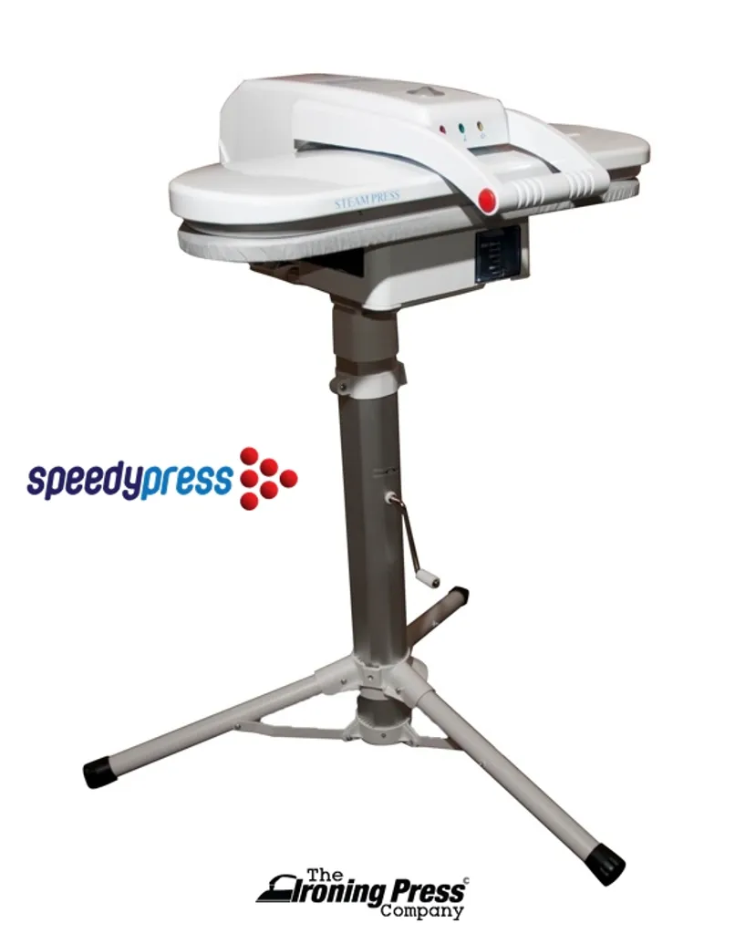 Dampfbügelpresse Professionelle Mit 38 Dampfdüsen (Leistungsstarke Dampfstrahlen) & Höhenverstellbaren Ständer Von Speedypress - Kompakt Größe - 55cm Y 22cm; 1.350watt (+ Ersatzabdeckung & Schaumstoff-Unterfilz UVP 45,00 € + Weiteres Zubehör GRATIS) – Bild 2