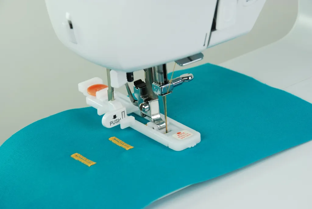 Carina Nähmaschinen Carina Evolution Computer-Nähmaschine – Bild 14