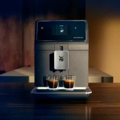 WMF Perfection 840L Kaffeevollautomat Mit Milchsystem, 15 Getränkespezialitäten, Double Thermoblock, Edelstahl-Mahlwerk, Nutzerprofil Speicherung
