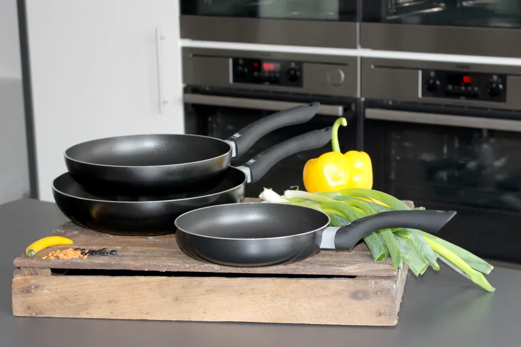 ELO Pfannenset Smart Life 3 Teilig (20,24,28 Cm) Aus Aluminium; 43501 – Bild 3