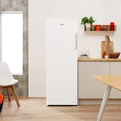 Privileg PFVN 266 W NoFrost Gefrierschrank/ 223 L Nutzinhalt/ Nie Mehr Abtauen Dank NoFrost/Maxi-Box/Supergefrierfunktion/EasyOpen Ventil